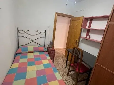 Pis de 100 m² a Almeria