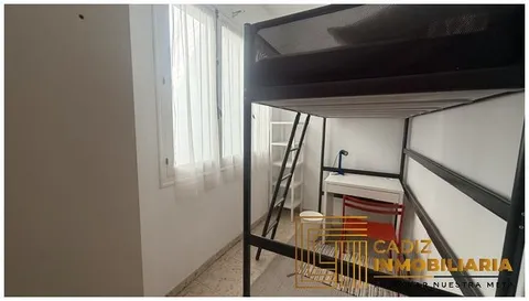 Pis de 90 m² a Cádiz