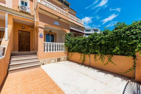 Pis de 80 m² a Oriola