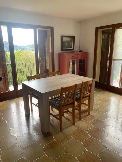 Casa de 100 m² a Sant Feliu de Pallerols