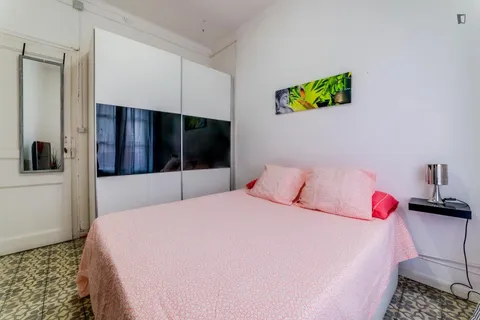 Room for rent, Barcelona