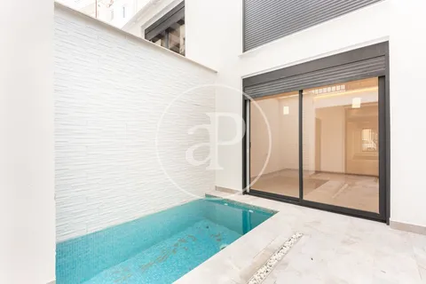 Flat 167 m² in Valencia
