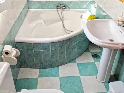 Flat 185 m² in Huétor Vega