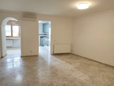 Piso de 134 m² en Cornellà de Llobregat (4/10)