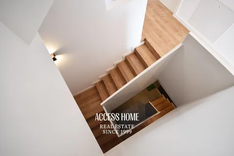 Casa 364 m² a Tiana