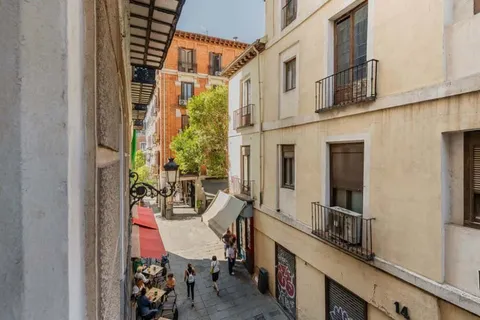 Habitació de lloguer, Madrid