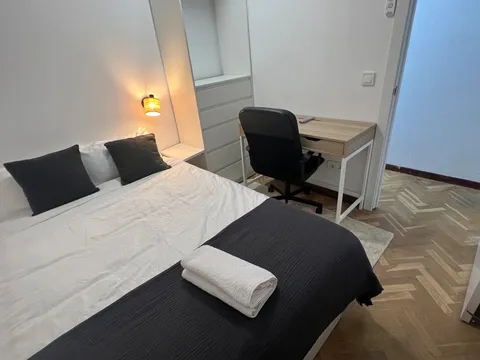 Habitació de lloguer, Madrid