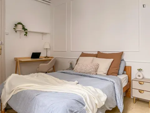 Room for rent, Barcelona