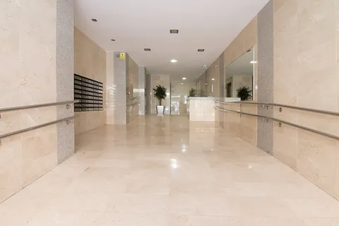 Wohnung 140 m² in Granada