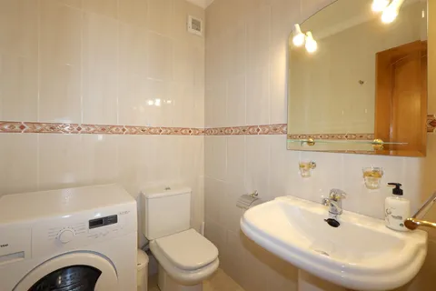 Casa de 141 m² a Pego