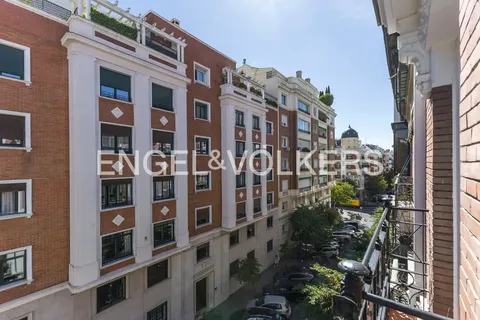 Appartamento 120 m² a Madrid