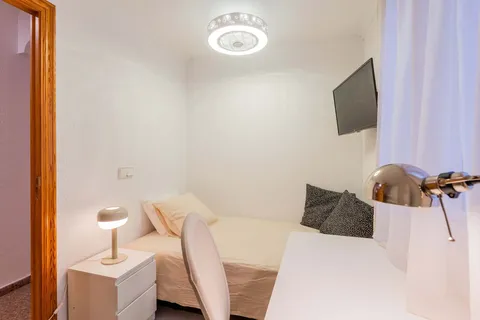 Chambre à louer, Valence (3/17)