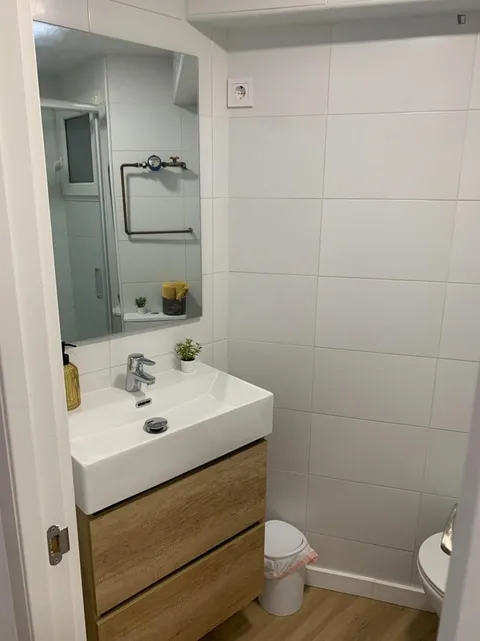 Habitació de lloguer, Montcada