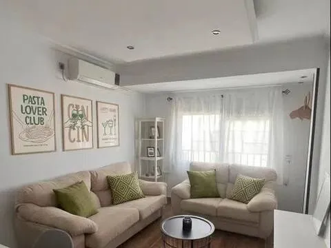 Quarto para alugar, Almería