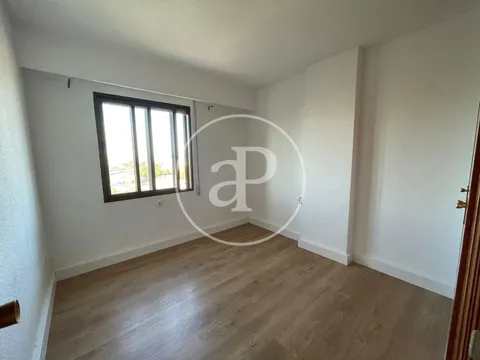 Wohnung 112 m² in Valencia
