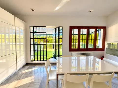 Casa de 1076 m² a Còrdova