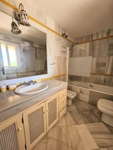 Pis de 200 m² a San Roque