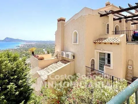 House 150 m² in Altea (2/61)