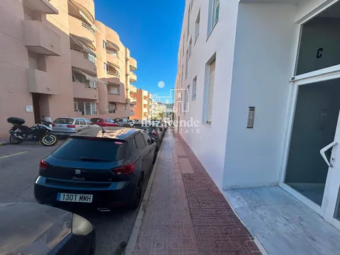 Квартира 80 м² у Sant Antoni de Portmany (3/17)