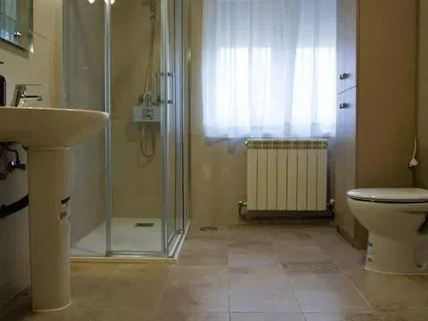 Habitació de lloguer, Àvila