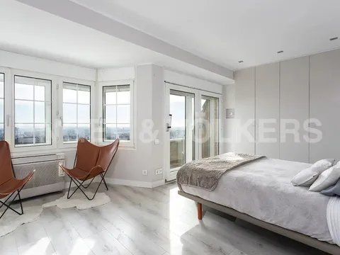 Pis de 440 m² a Esplugues de Llobregat