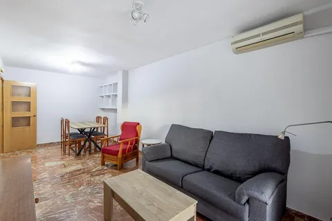 Wohnung 95 m² in Granada