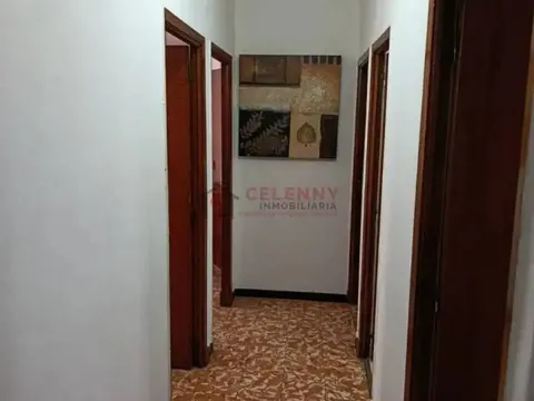 Wohnung 75 m² in Ourense