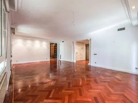 Квартира 210 м² в Мадриде
