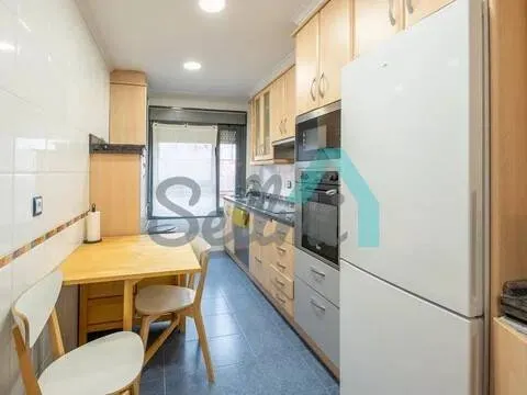 Flat 86 m² in Oviedo