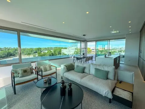 Pis de 360 m² a Oriola