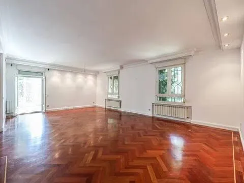 Квартира 210 м² в Мадриде