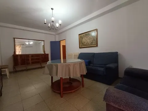 Pis de 86 m² a Còrdova