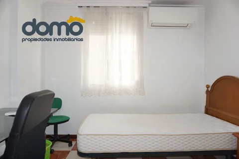 Pis de 75 m² a Granada