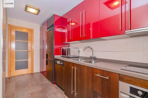 Flat 115 m² in Granada (2/36)