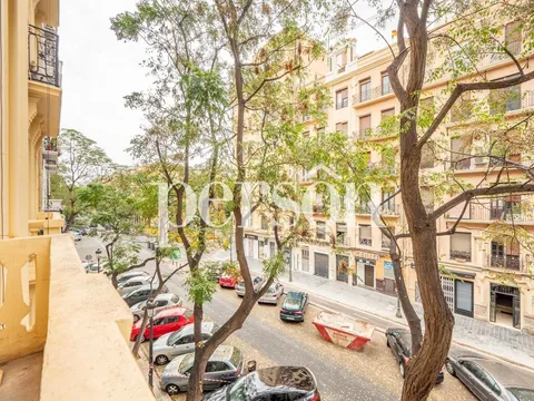 Pis de 81 m² a València