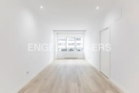 Wohnung 104 m² in Madrid