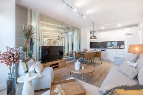 Appartement 92 m² à Málaga (2/19)