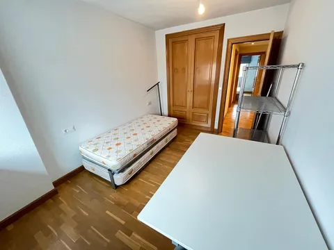 Pis de 78 m² a Pamplona