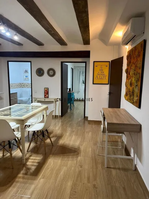 Pis de 81 m² a València