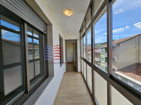 Pis de 147 m² a Ourense