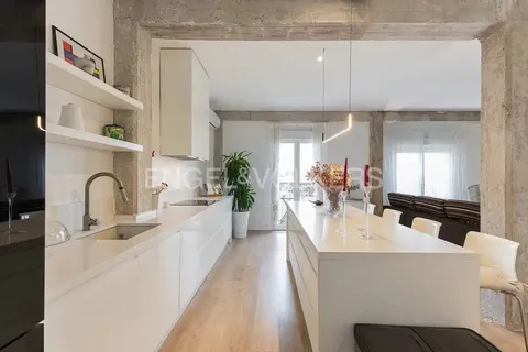 Appartamento 101 m² a Valencia