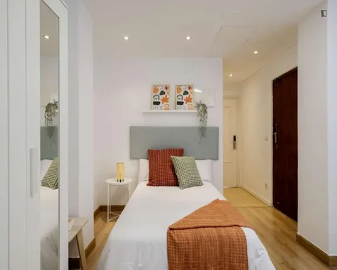 Chambre à louer, Madrid (2/34)