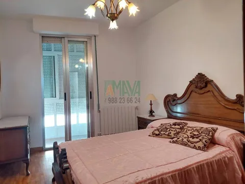 Pis de 95 m² a Ourense