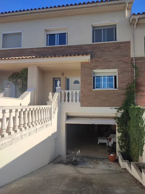 Будинок 180 м² у Subirats