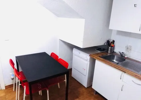Chambre à louer, Villanueva de la Cañada