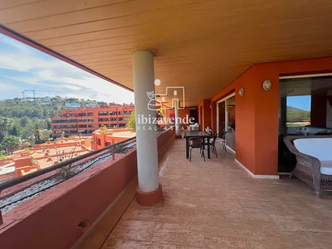 Квартира 193 м² в Santa Eulària des Riu (2/5)