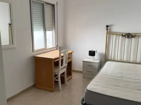 Pis de 80 m² a Còrdova