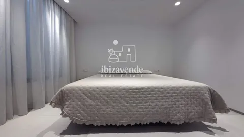 Дом 595 м² в Santa Eulària des Riu