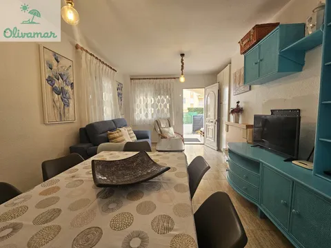Casa de 100 m² a Oliva