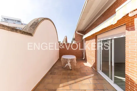 Wohnung 158 m² in Madrid